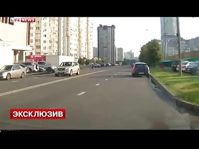 Pedestrian is Killed in Violent Collision Trying to Cross the Road