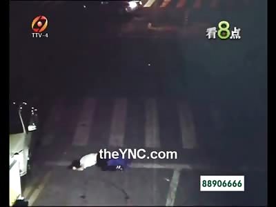 Help! Girl on Bicycle Hit by Car is Dissed by the Man who Just Ran into Her