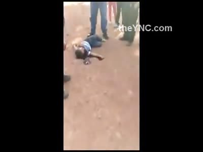 Hard to Watch Scene of Boy Gasping for Final Breaths of Air alongside his Mother and Father (Video is Graphic) 