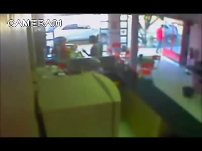 This Guy in a Red Shirt Shows You how a Precision Assassination is Done