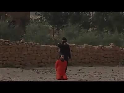 EXECUTION BY SHOTGUN: Watch Man's Head Exploding in this Brutal Murder