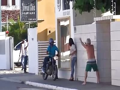 Thief Shot in the Back by Off-Duty Cop During Armed Robbery