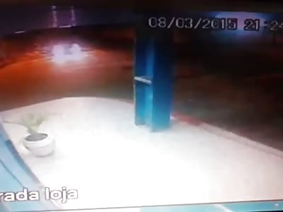 Brutal Collision at Intersection Kills Motorcyclist 