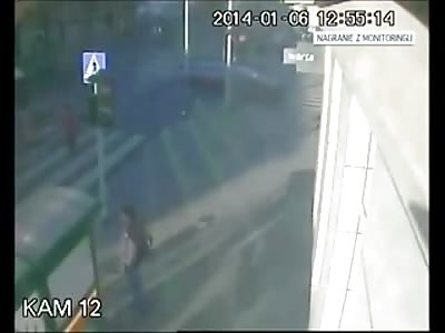 Drunken Tram Driver Runs Red Light, Smashes into Car and 2 Pederastians Killing Them and Seriously Injuring 2 Car Passangers