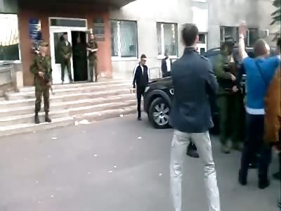 The fascists of the Ukrainian army shot and killed civilian