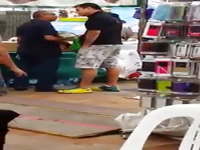 SINGAPORE GANGSTER VS EGYPT 'MR. KEBAB'.