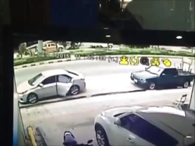 BRUTAL AND FATAL MOTORCYCLE ACCIDENT