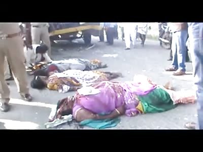 TRAFFIC ACCIDENT LEAVES SEVERAL DEAD