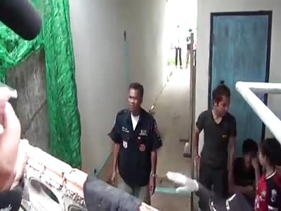 BODY IN DECOMPOSITION IS FOUND IN ABANDONED BUILDING