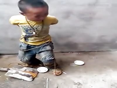 SHOCKING VIDEO OF BULLYING